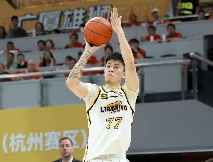 张镇麟因伤退出中国男篮集训辽宁队致谢篮协
