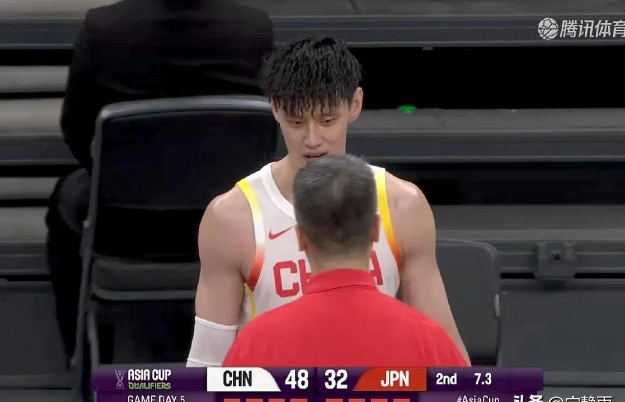 胡金秋是男篮的基本盘，打球踏实稳定